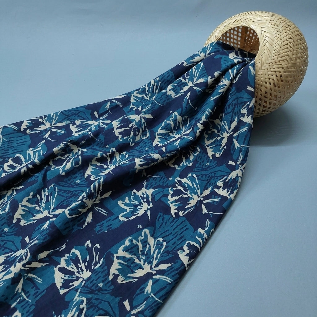 Al-Karam 2 Piece Khaddar Suit – Shirt & Trouser