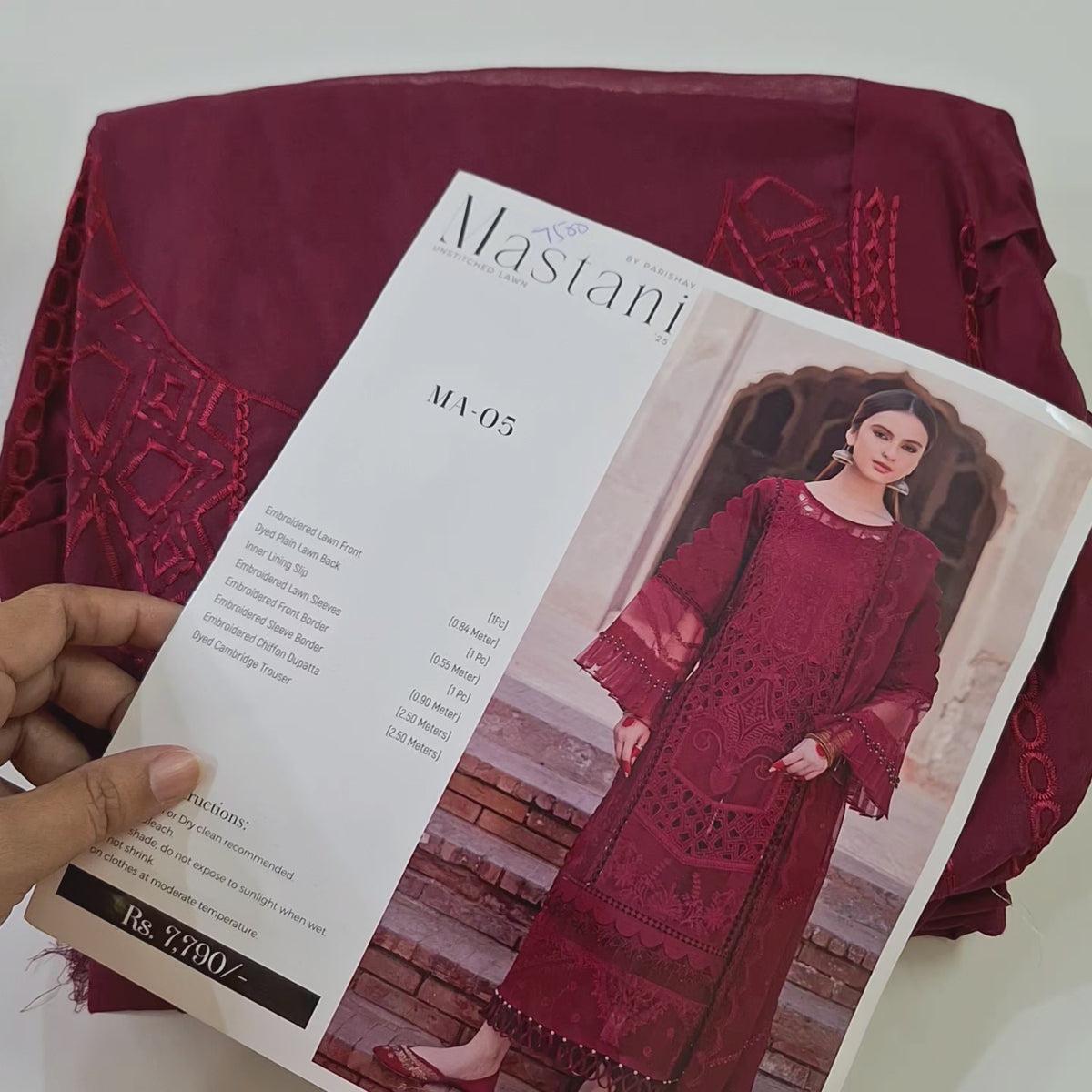 Parishay embroidery lawn 3pc suit